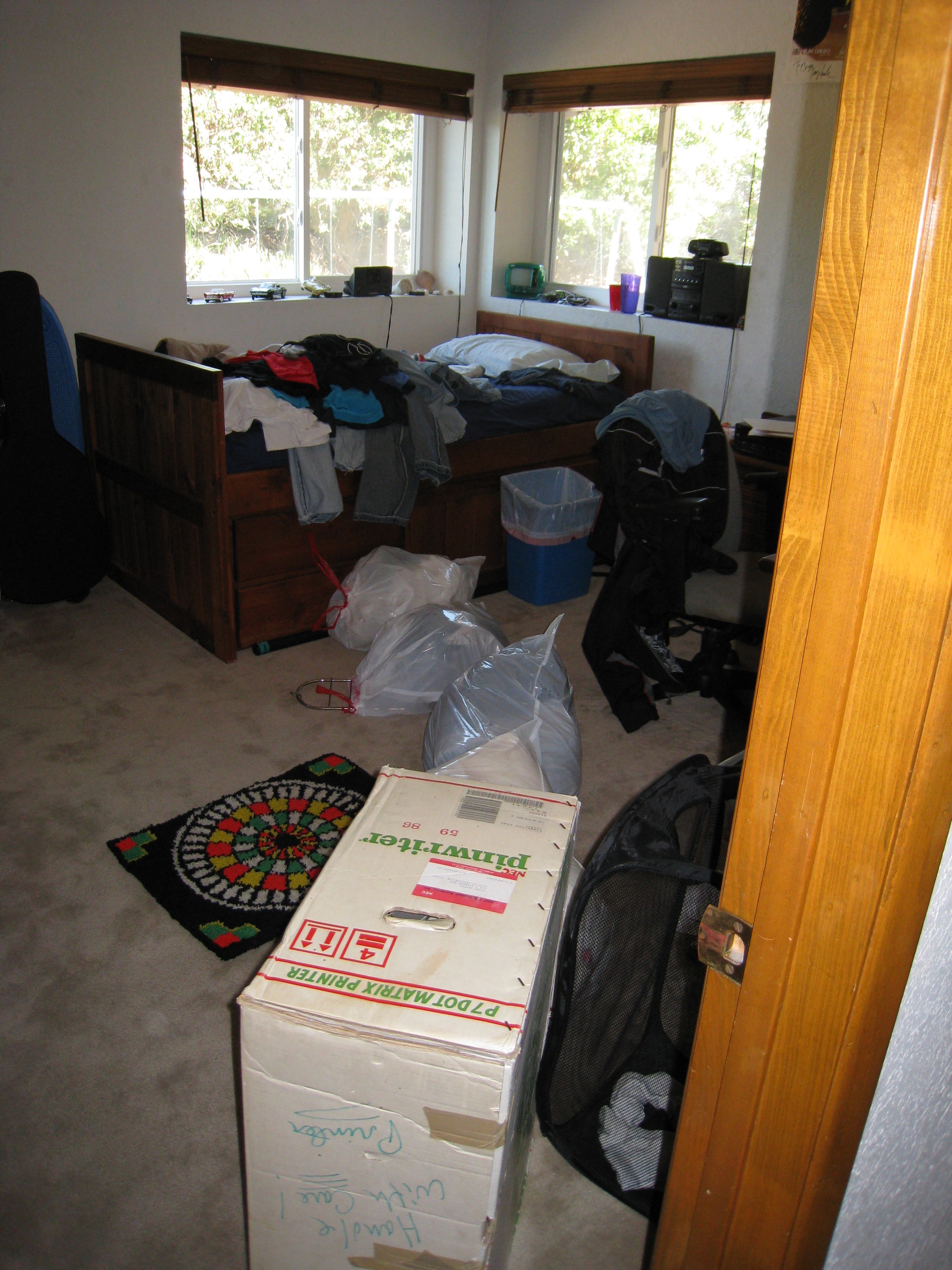 2406 photo 3
